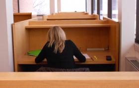 Library spaces as writing nooks